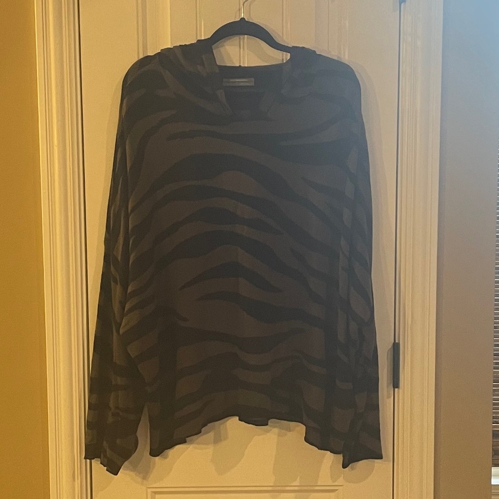 Anthropologie Animal Print Sweater Hoodie; Olive / Black; Plus Size 3X